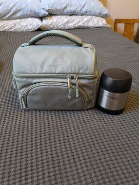 Bentgo Deluxe Lunch Bag with Lunch Box and Thermos